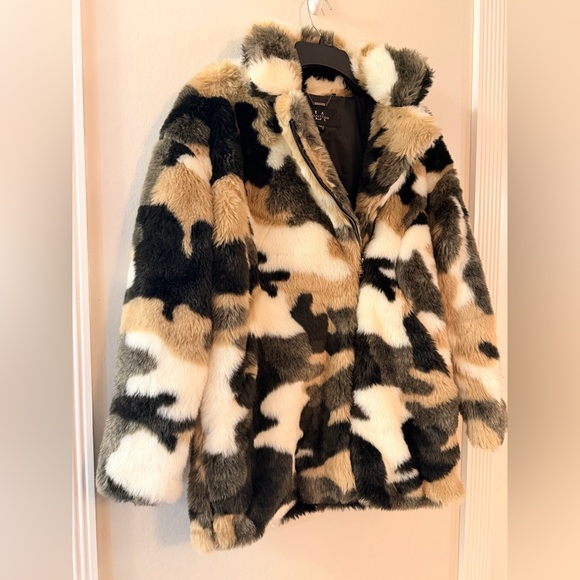LA Coalition Vegan Faux Fur Penny Lane Animal Print Coat - Size Small - Picture 2 of 8